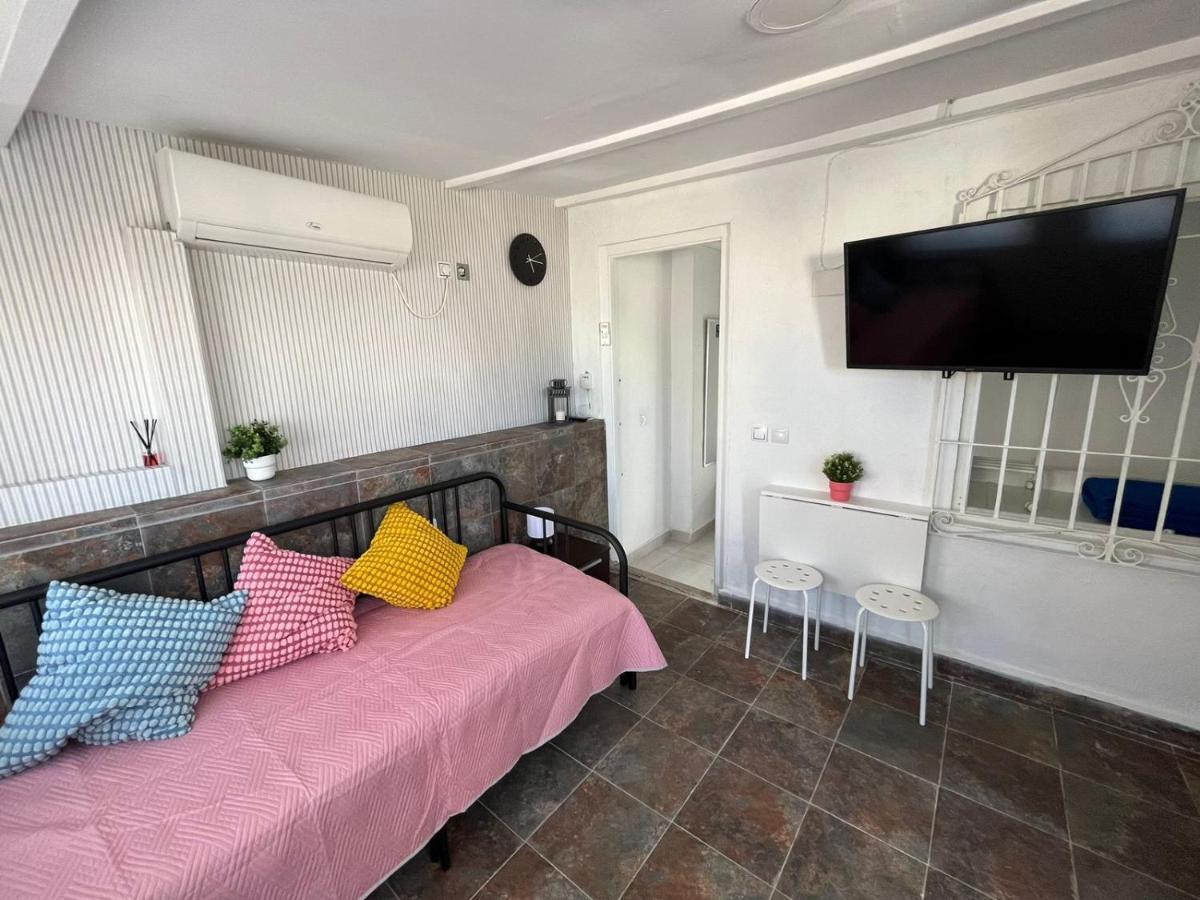 Habitacion Con Terraza En Alicante Eksteriør bilde