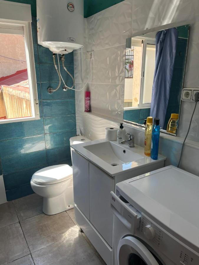 Habitacion Con Terraza En Alicante Eksteriør bilde